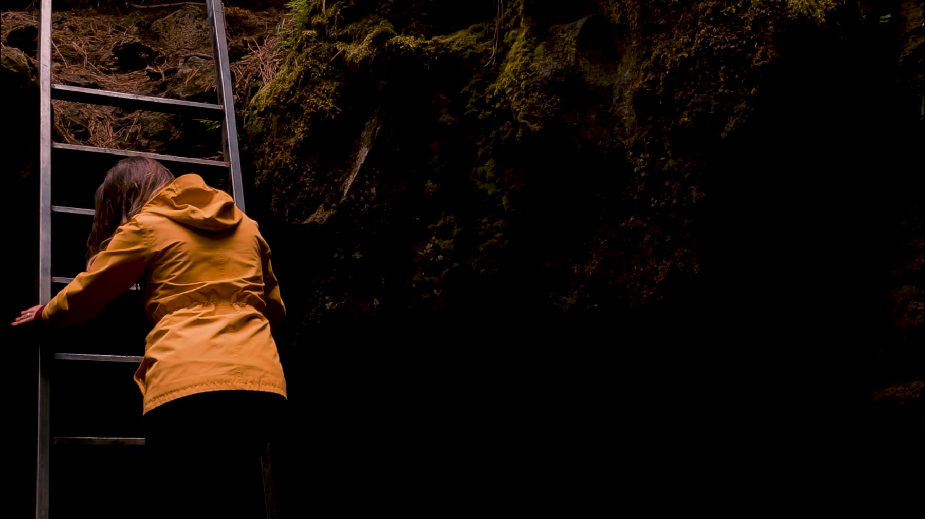 skylight cave bend oregon