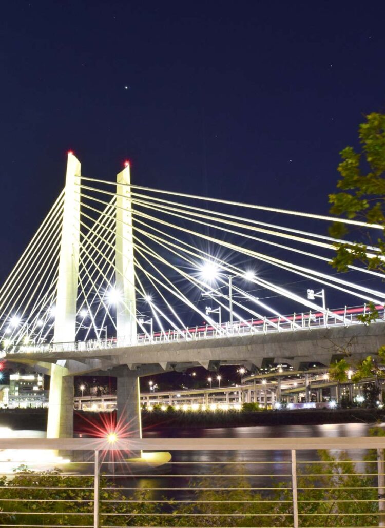 Tilikum Crossing Portland