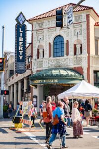 Astoria Oregon Coast Towns