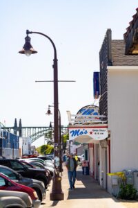 Newport Oregon, charming Oregon Coast Towns