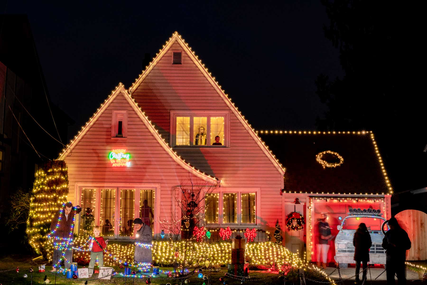 Celebrating CHRISTMAS in Portland (Local's Holiday Guide)