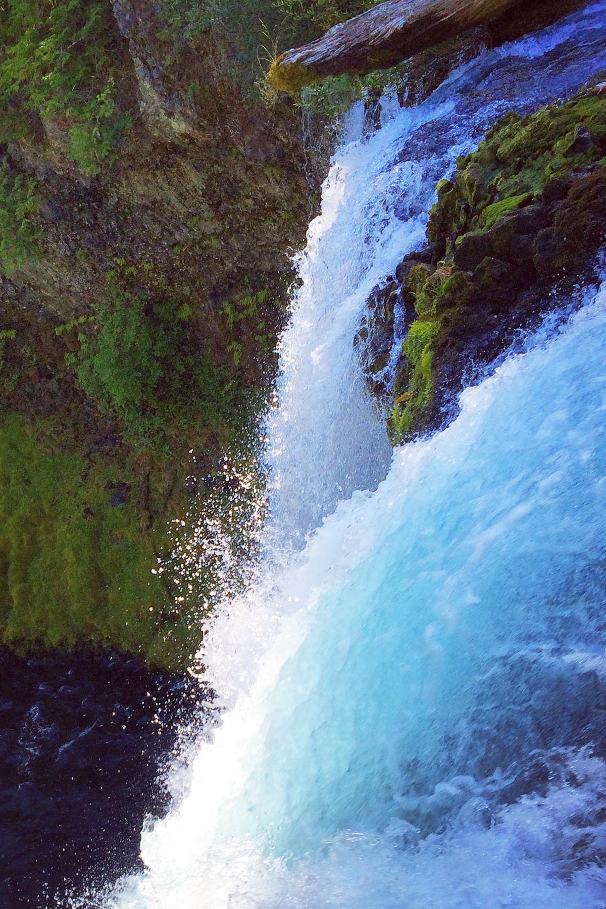 koosah falls near bend oregon