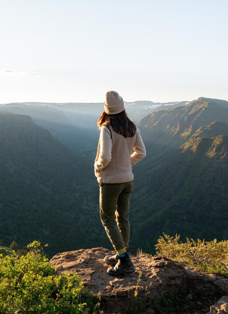 A (Very) Helpful Guide to Steens Mountain & Alvord Desert